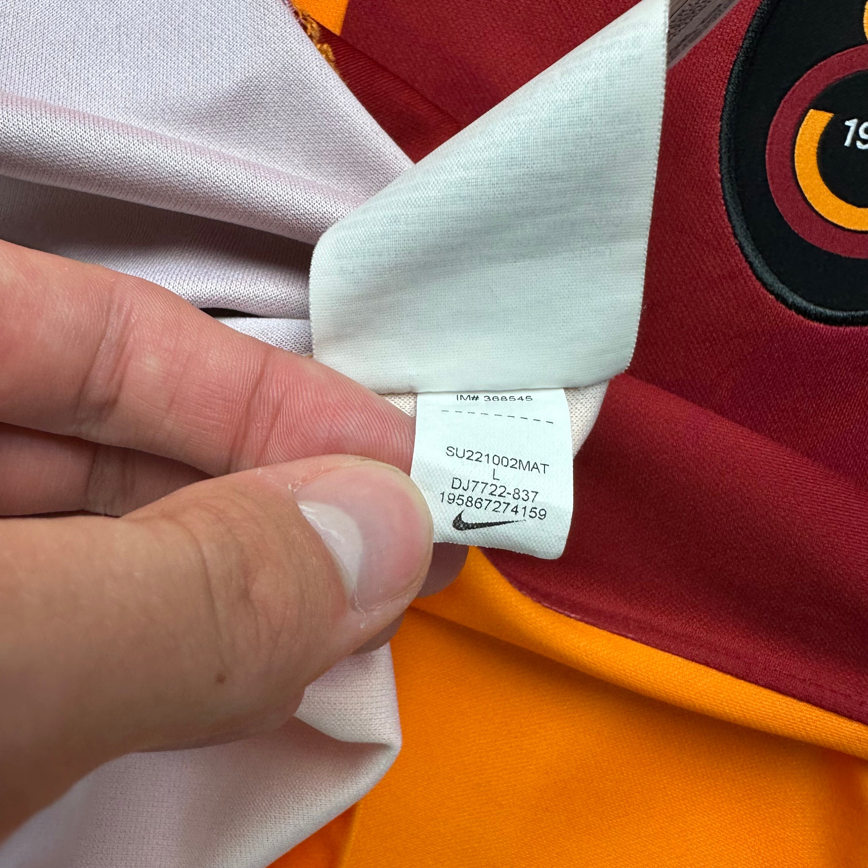 Galatasaray 2022-23 Home Shirt (L)